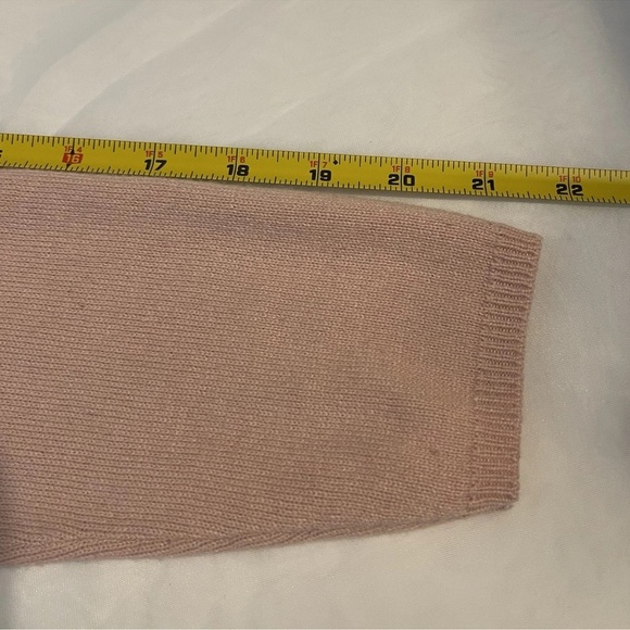 August Silk Turtle Neck Women’s Small/Medium Pink Sweater - Picture 11 of 11